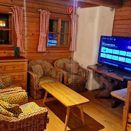 Schffenbichl Huette *