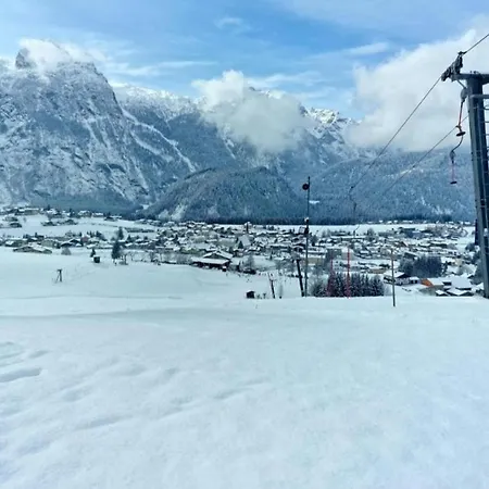 Schffenbichl Huette *