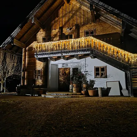 Schffenbichl Huette * 압티나우