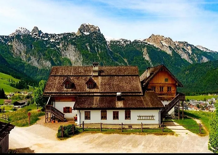 Schffenbichl Huette *